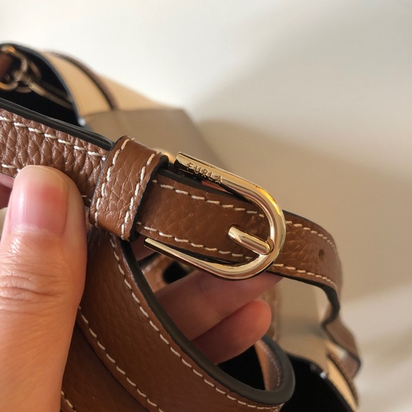 Furla crossbody bag - Picture 11 of 12